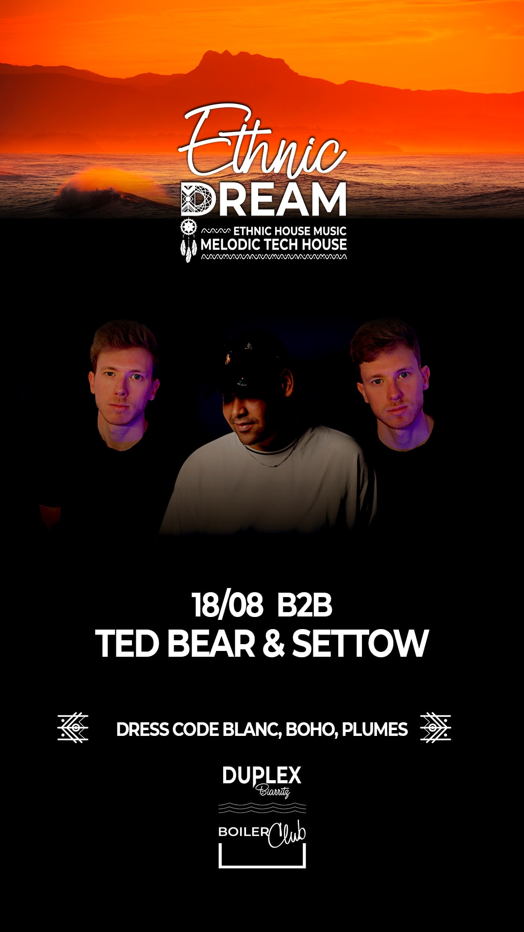 18/08 Ethnic Dream : Ted Bear & Settow