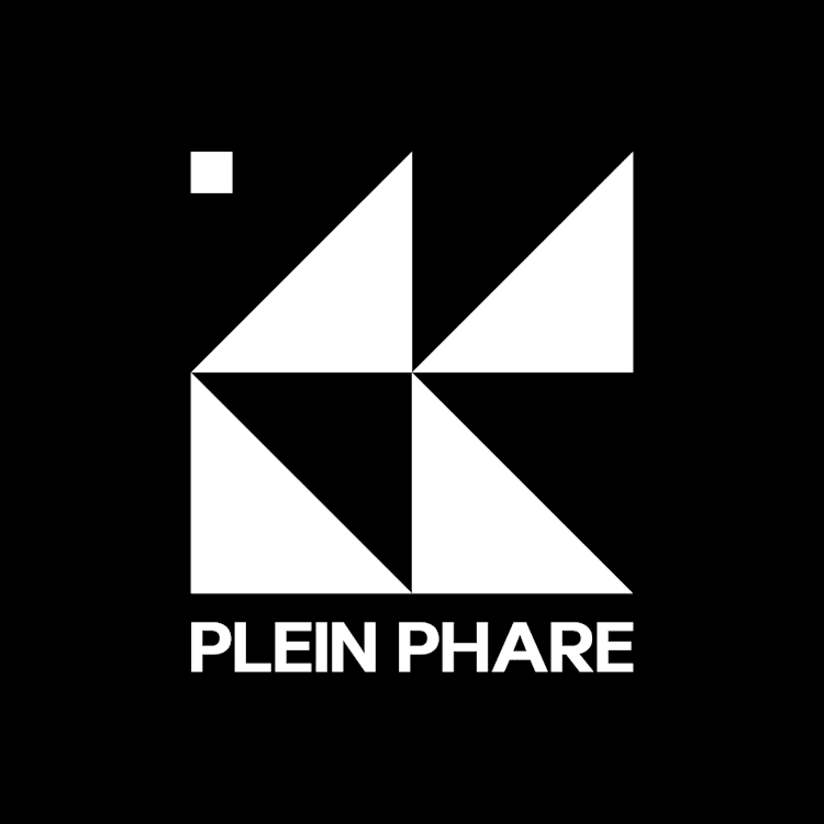 PLEIN PHARE