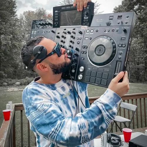 CLAVIJO DJ
