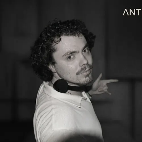 ΛNTHO