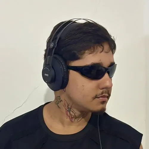 Dj Hyuuga
