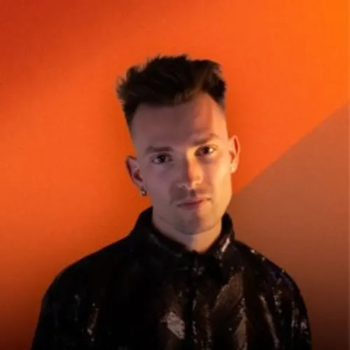 Tom Zeta