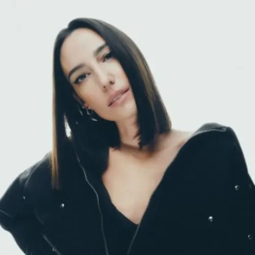Amelie Lens