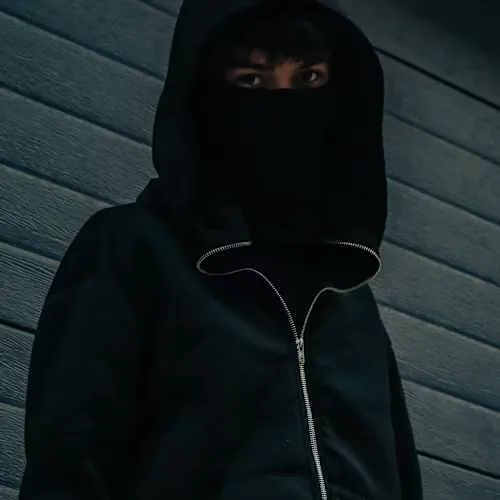 CRØWN
