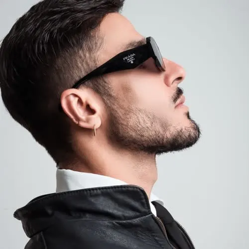Vini Santiago