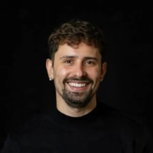 Caique Carvalho