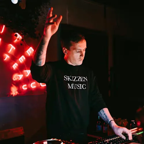 SKIZZEN