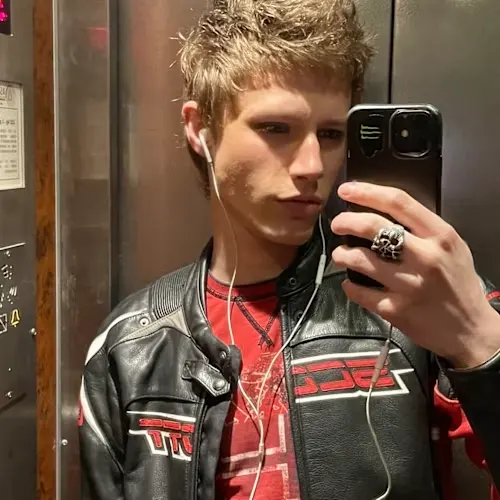 Alex aka Dax