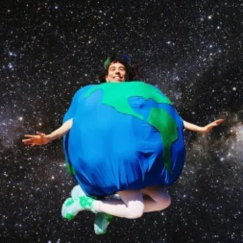 Hila the Earth