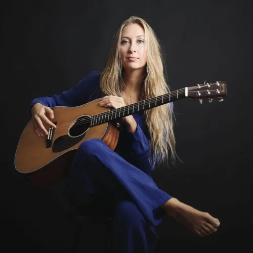CECILIE
