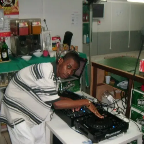 Dj M'jie