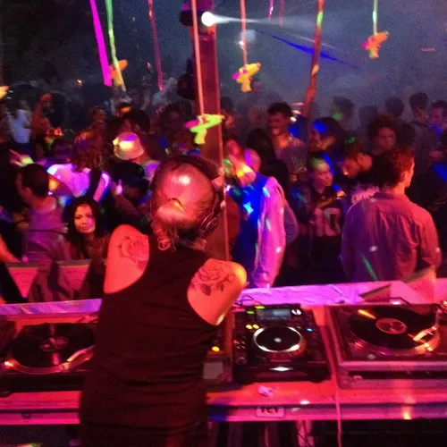 DJ Renata Kleber