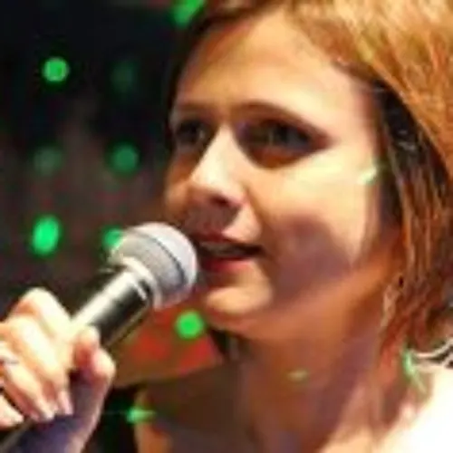 karla sangaleti