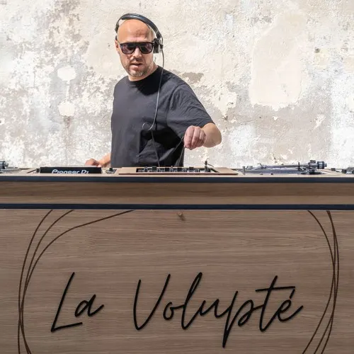 La Volupté & Friends