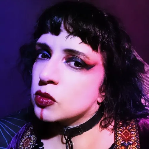 Leandra Lambert=>Persephonyx|Lori|Voz del Fuego...