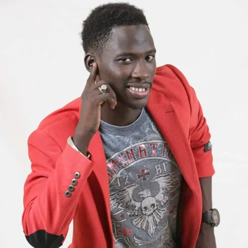 Momo dieng