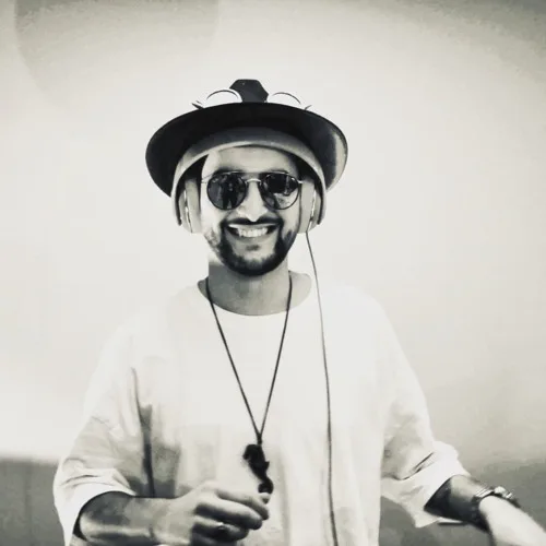 Niko Cosmo