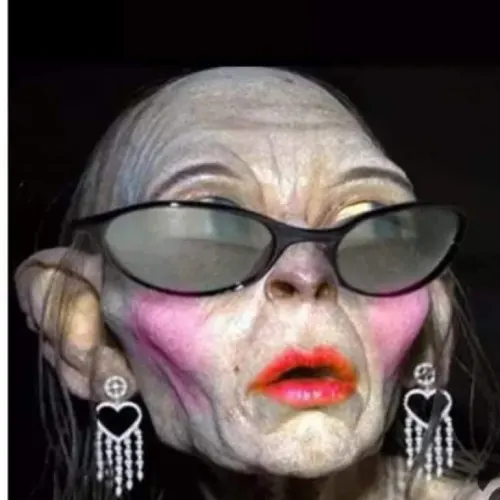 $ 𝕸𝖆𝖗𝖌𝖚𝖊𝖗𝖎𝖙𝖊 $