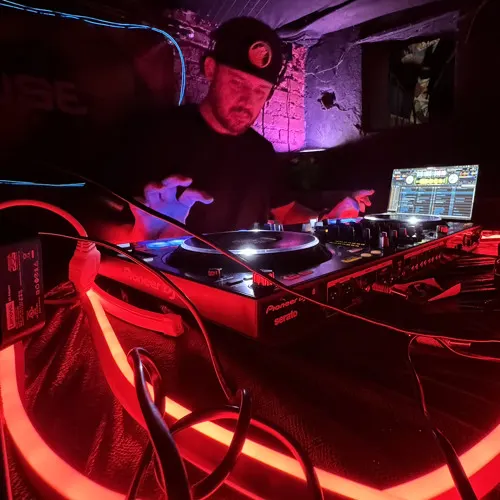 unrealdnb