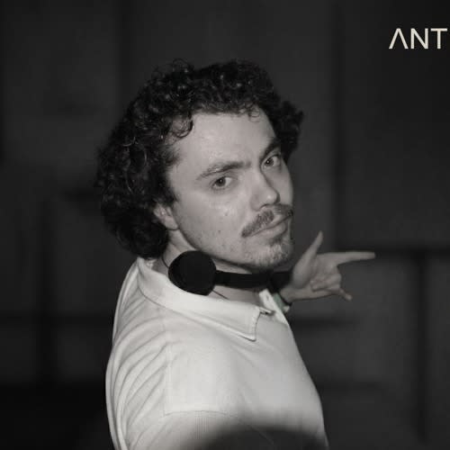 ΛNTHO