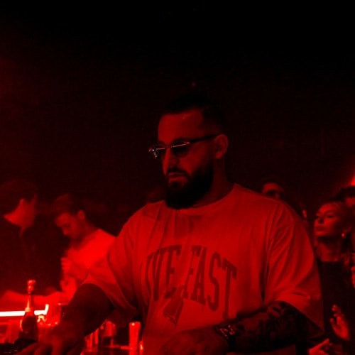 Deejay Tore