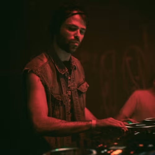𝔣𝔞𝔫𝔱𝔞𝔰𝔦𝔞