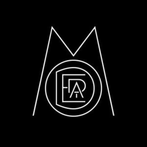 Moderat