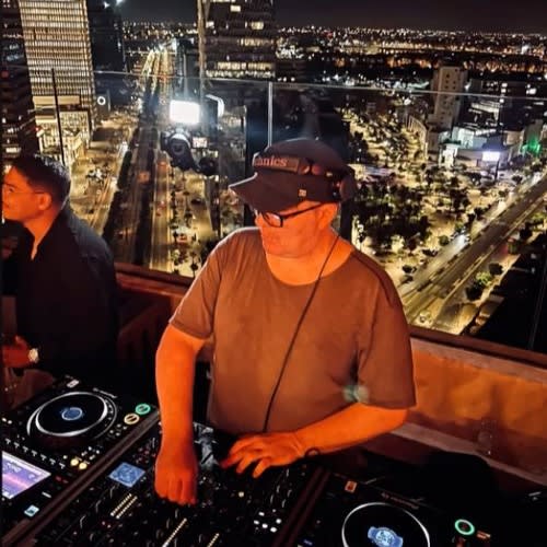 DJ SQUAL