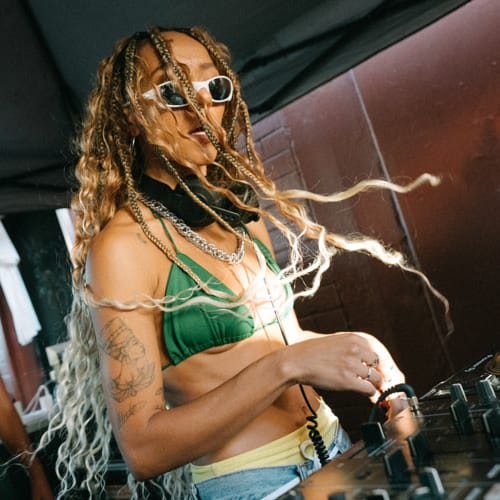 Karolla Dj