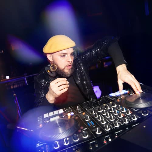 Dj Buddy Bravo