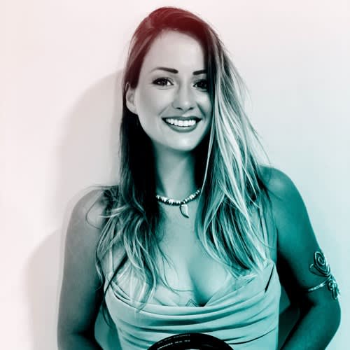 Eve Jo