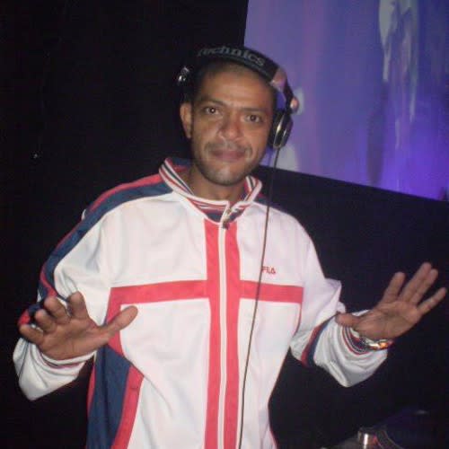 Kleber Lelis Simões