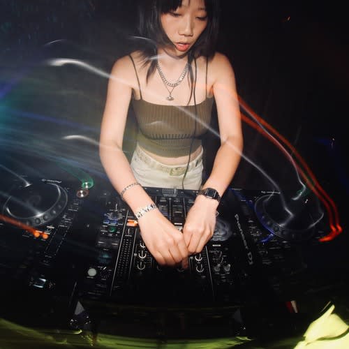 Maya Wang