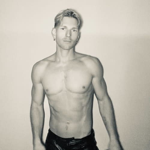 SAMMY TAYLOR